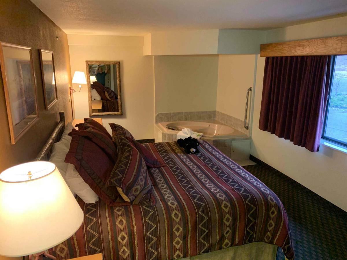 Americinn By Wyndham Cody Exterior foto